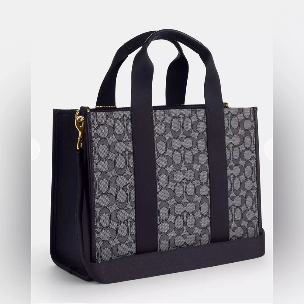 NWT Coach Smith Tote bag in signature Jacquard - Picture 2 of 6